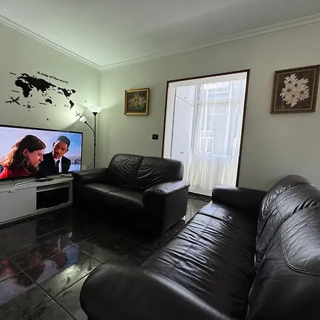 Apartmán Modern In Vecindario With Fast Wifi *